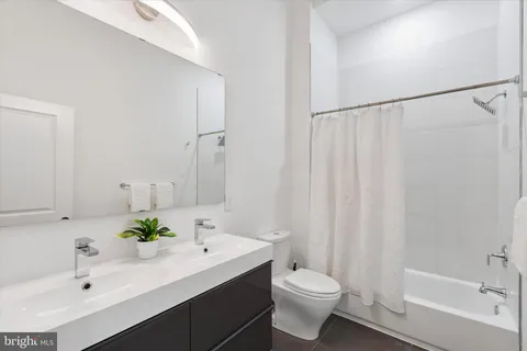 $540,000 | 2720 West Cabot Street, Philadelphia, PA 19121