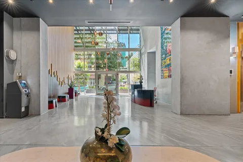 $330,000 | 151 Southeast 1st Street, Unit 3107, Miami, FL 33131