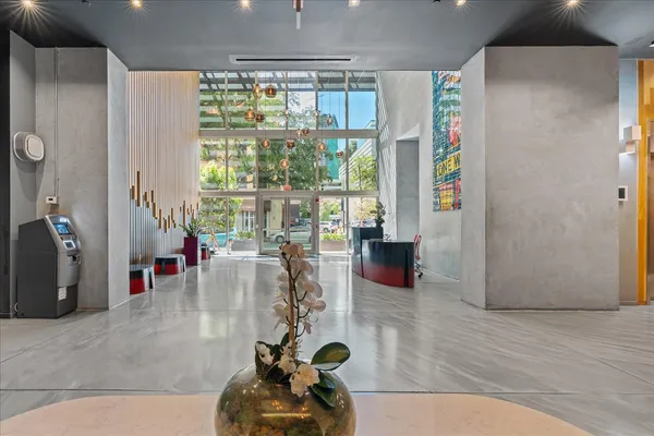 $330,000 | 151 Southeast 1st Street, Unit 3107, Miami, FL 33131