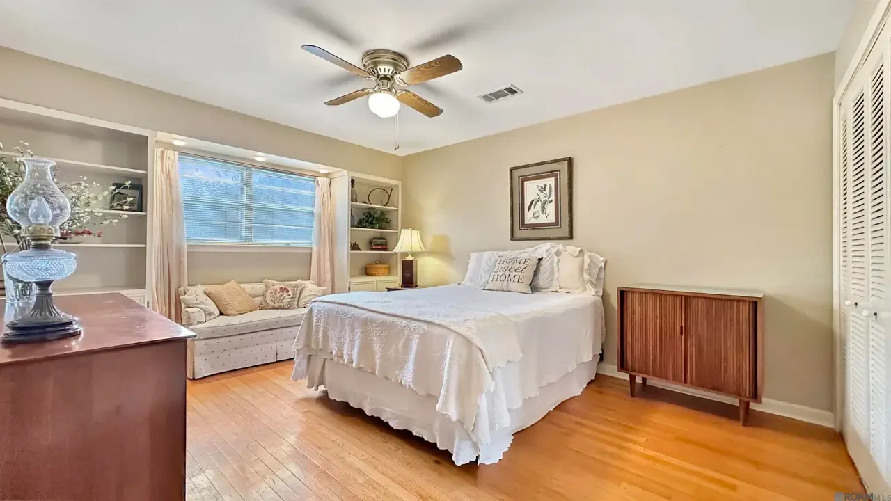 $549,900 | 5929 Menlo Drive, Baton Rouge, LA 70808