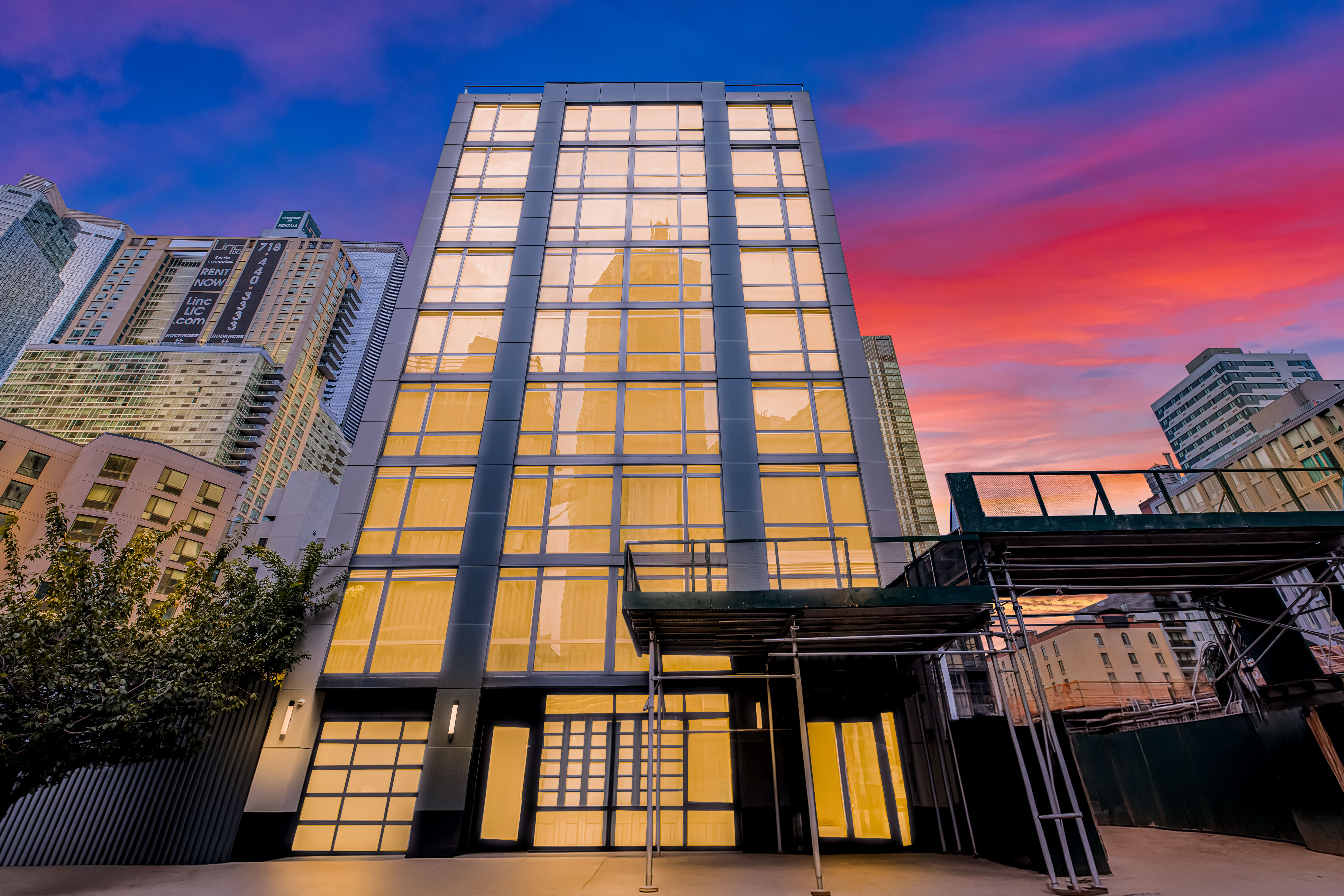 42-50 27th Street, Unit 9C Queens, NY 11101 - Photo 31 of 32 front view of a building