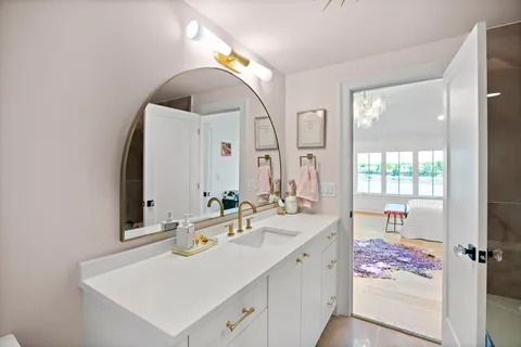 $3,500,000 | Address Upon Request, Cornelius, NC 28031