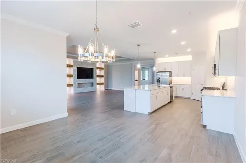 $769,777 | 19706 Fox Grv Drive, Estero, FL 33928