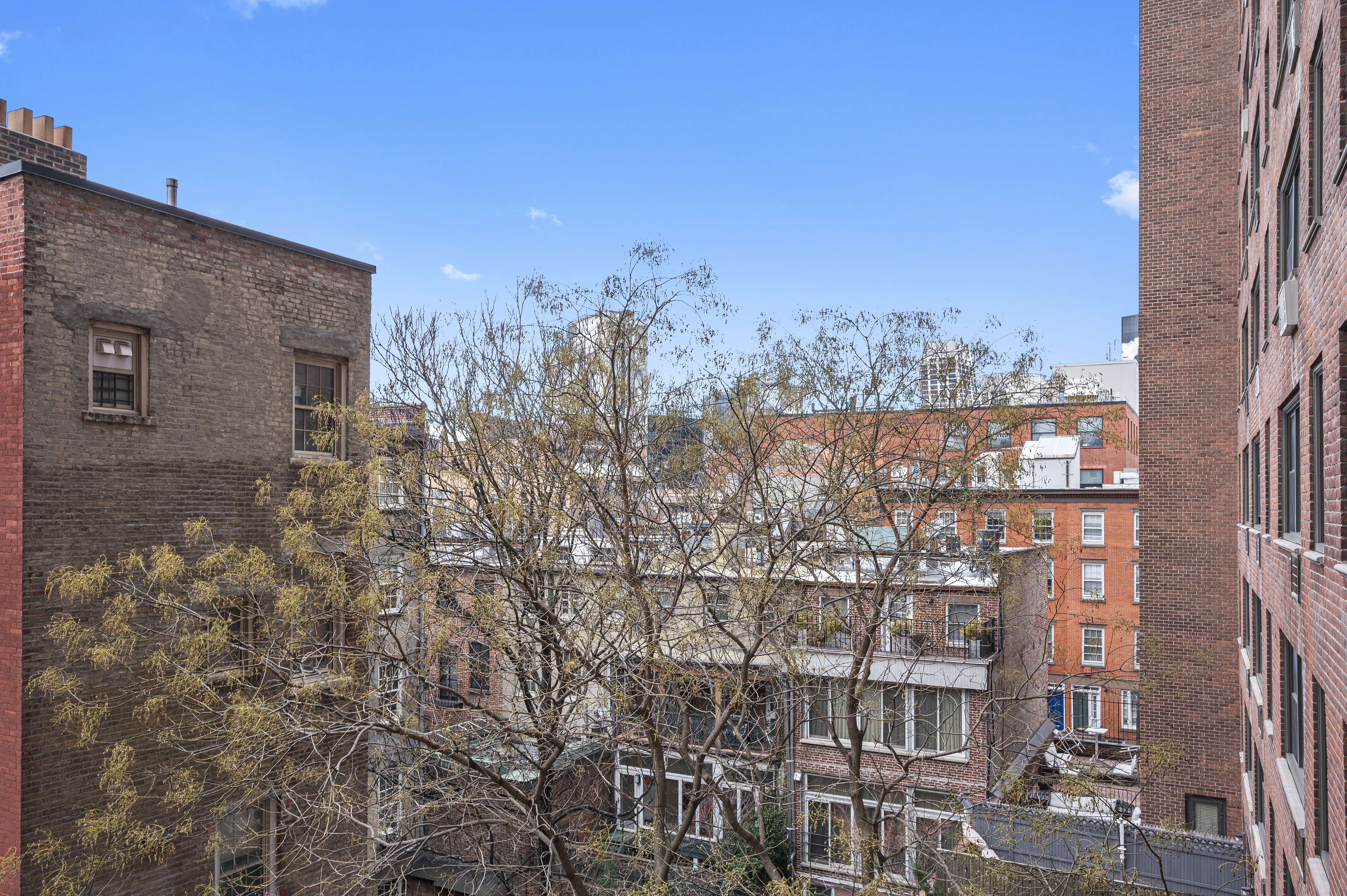 61 Jane Street, Unit 5A Manhattan, NY 10014 - Photo 4 of 13 a view of buildings