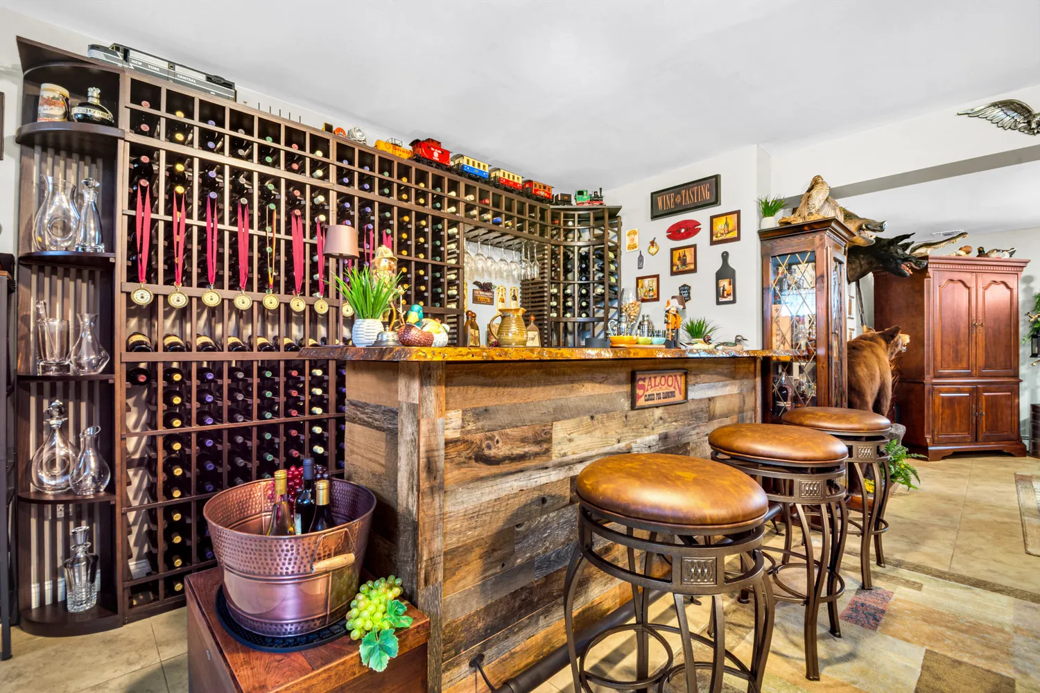 $1,495,000 | 909 Jewett Avenue | Westerleigh