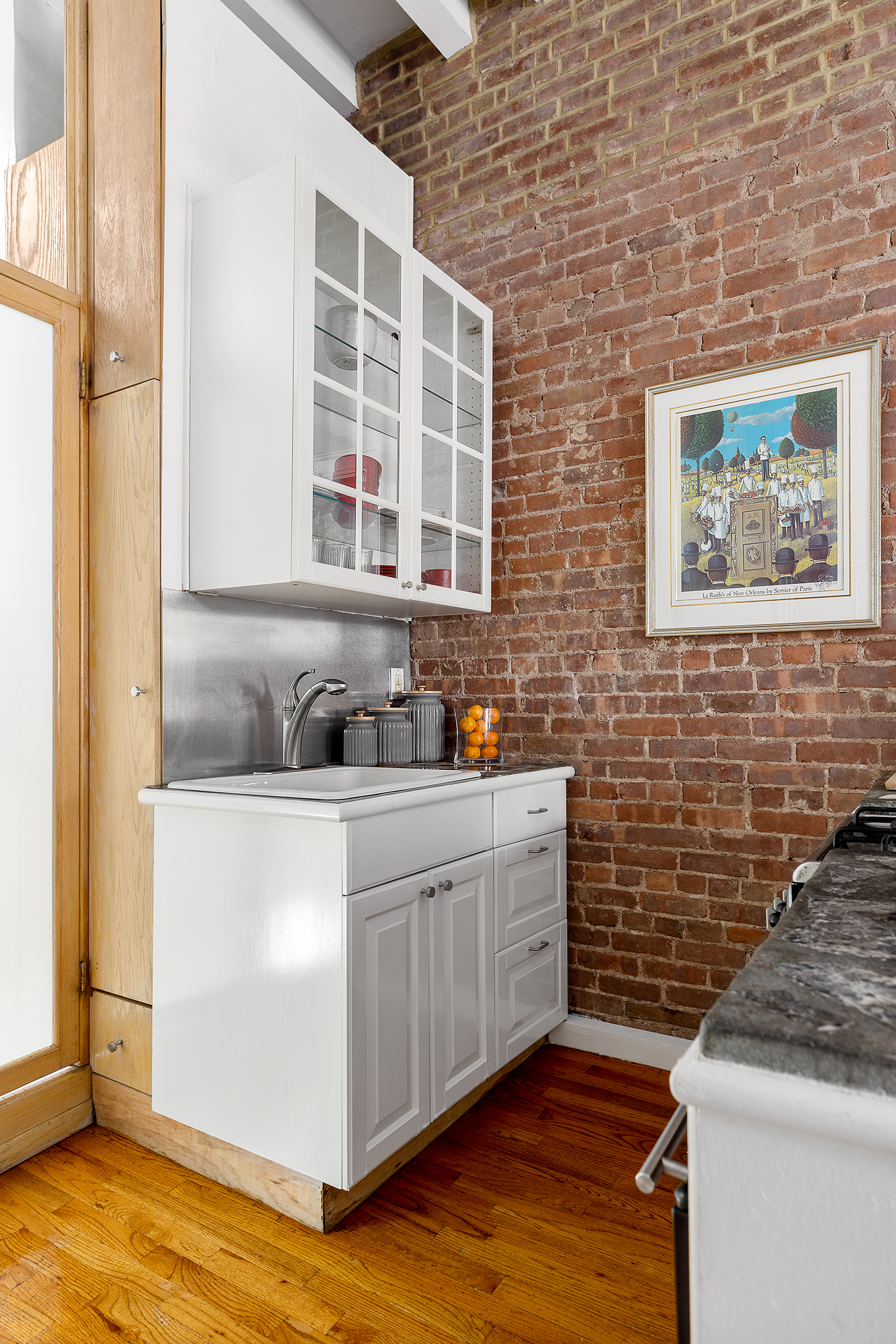 22 Cornelia Street, Unit 20 Manhattan, NY 10014 - Photo 4 of 8