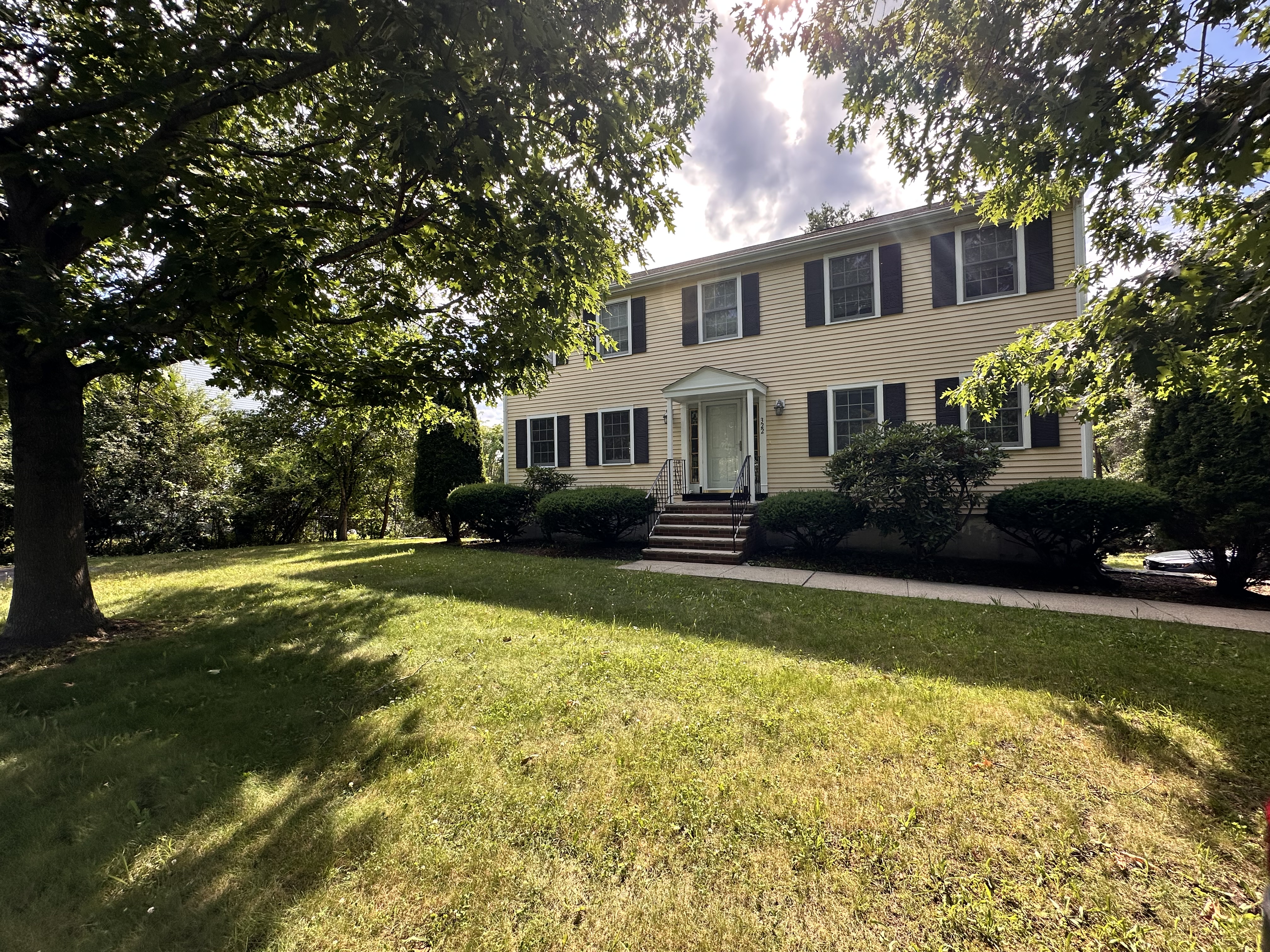 322 Lowell Street Lexington, MA 02420 - Photo 1 of 44