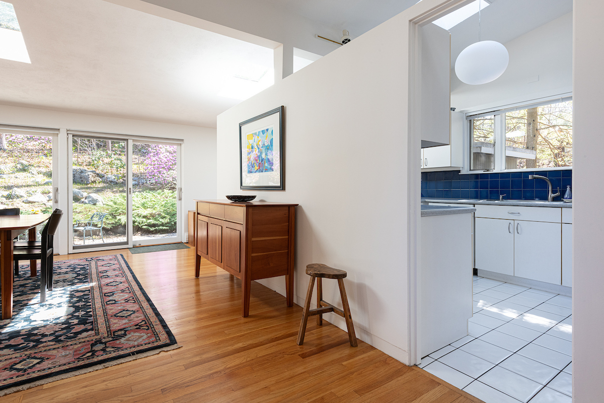 3 Compton Circle Lexington, MA 02421 - Photo 13 of 37