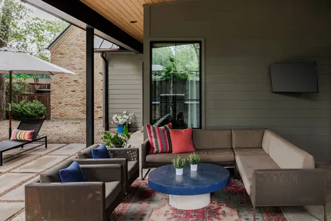 $2,795,000 | 2311 Westoak Drive, Austin, TX 78704