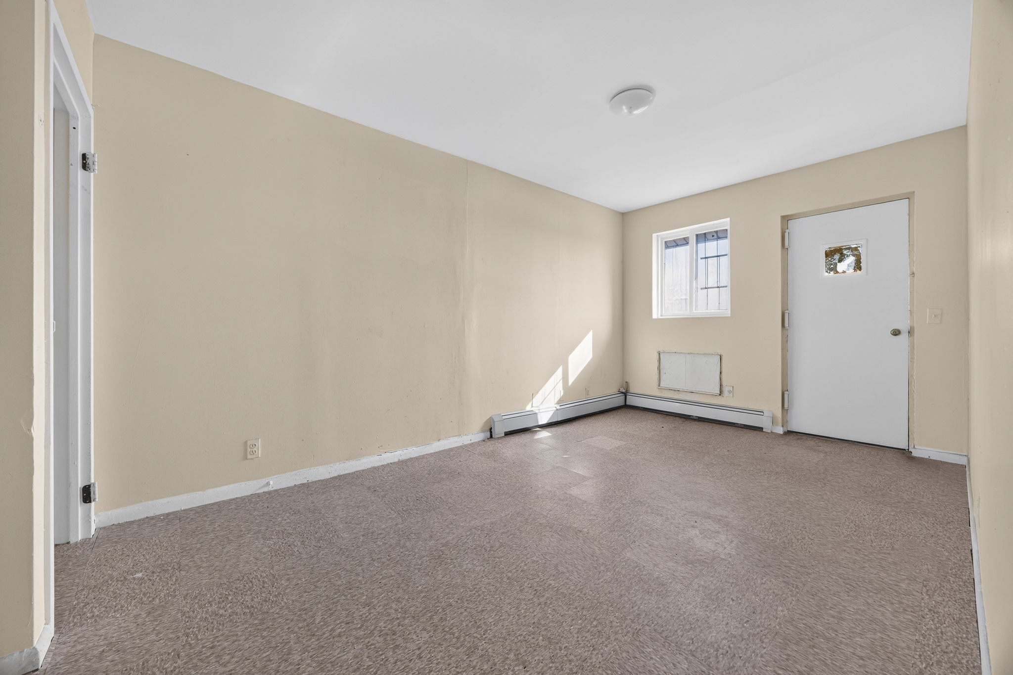 702 East 103rd Street, Unit THS Brooklyn, NY 11236 - Photo 32 of 39 Gallery Image 32