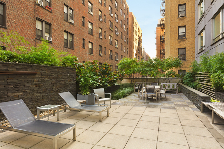 545 West 110th Street, Unit 5A Manhattan, NY 10025 - Photo 11 of 20 a view of outdoor space yard and patio