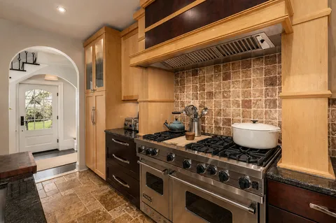 $2,095,000 | 4845 Linnean Avenue Northwest, Washington, DC 20008