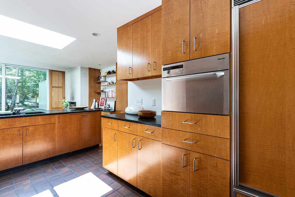 32 Tower Road Lincoln, MA 01773 - Photo 22 of 48 Gallery Image 22