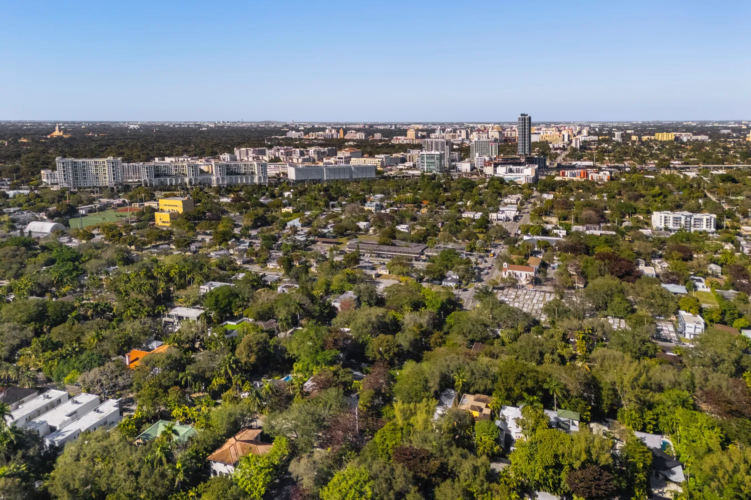 $2,395,000 | 3760 Kumquat Avenue, Coconut Grove, FL 33133