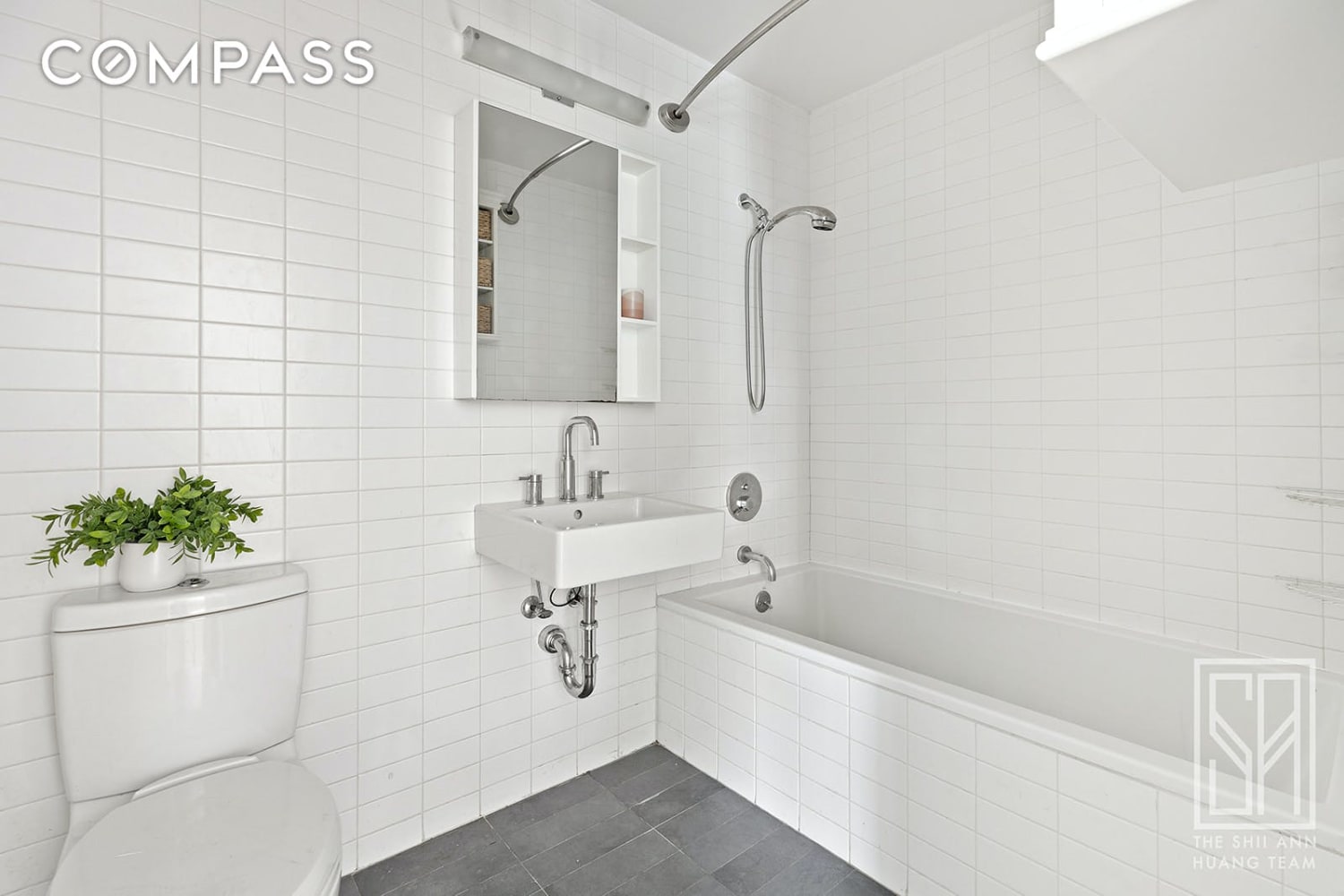 232 7th Street, Unit 2A Brooklyn, NY 11215 - Photo 4 of 8