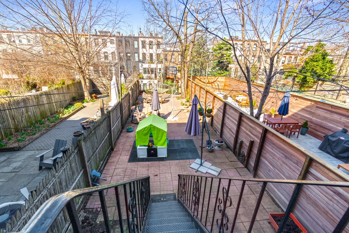 395 Sterling Place Brooklyn, NY 11238 - Photo 6 of 18