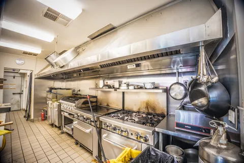 $4,385,000 | 16390 4th Street, Guerneville, CA 95446