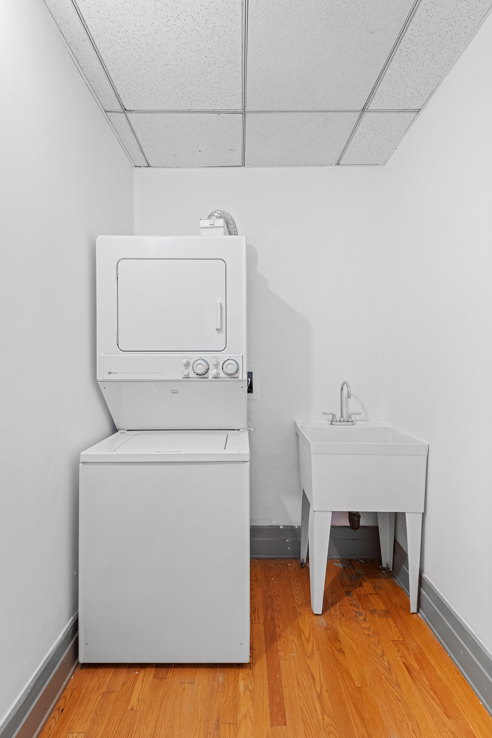 30 Main Street, Unit 10F Brooklyn, NY 11201 - Photo 11 of 16 Gallery Image 11