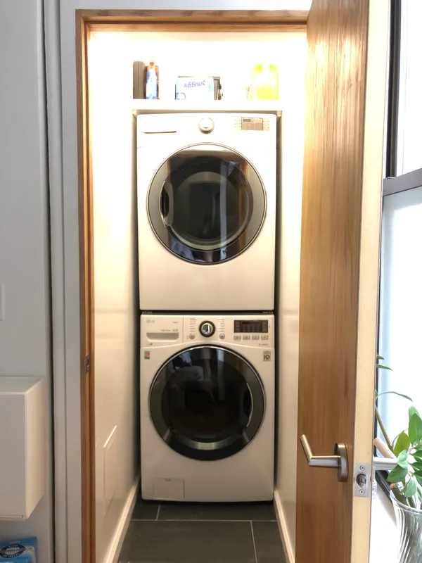 $3,200 | 305 8th Avenue, Unit B8 | Park Slope