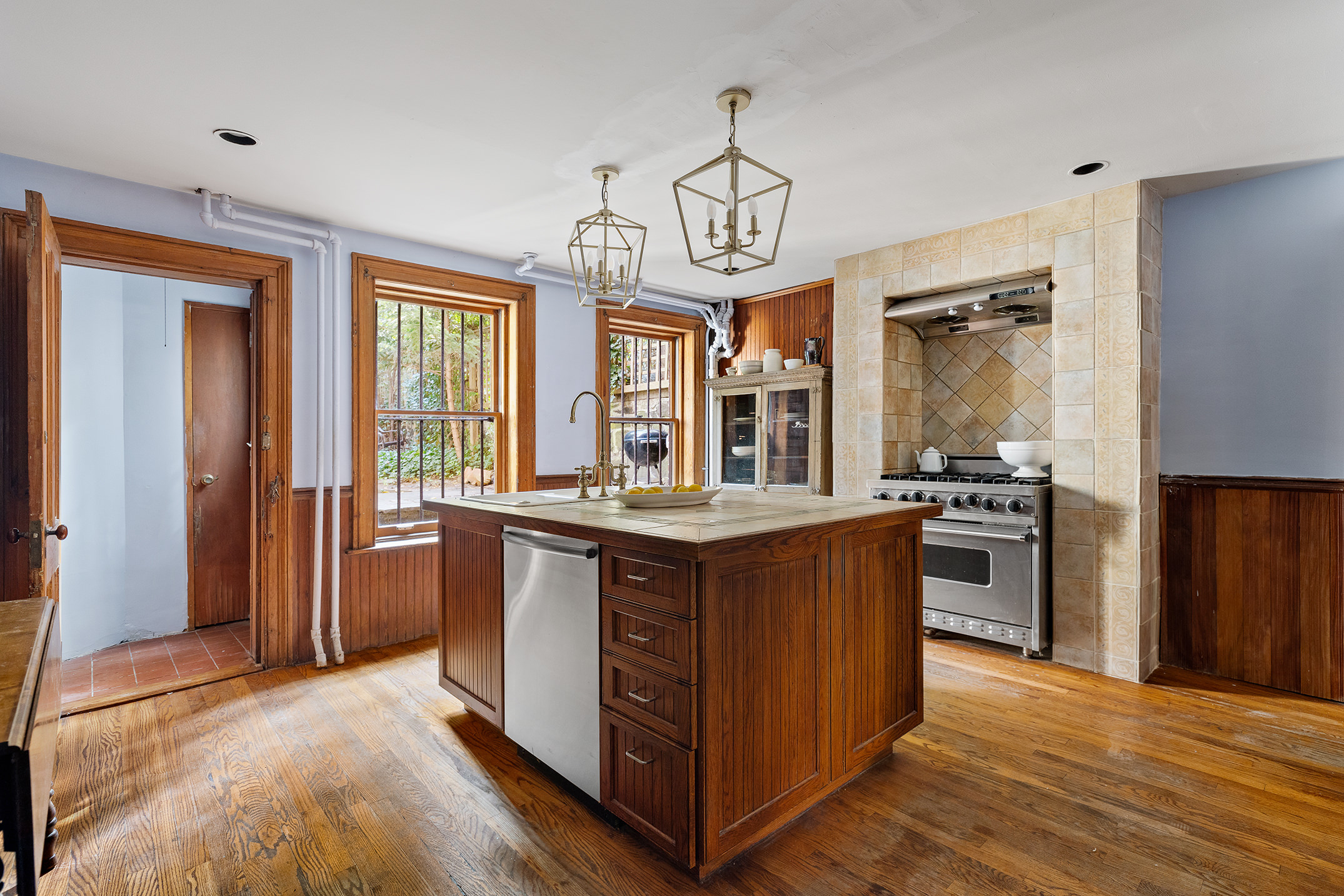 309 Vanderbilt Avenue Brooklyn, NY 11205 - Photo 10 of 29