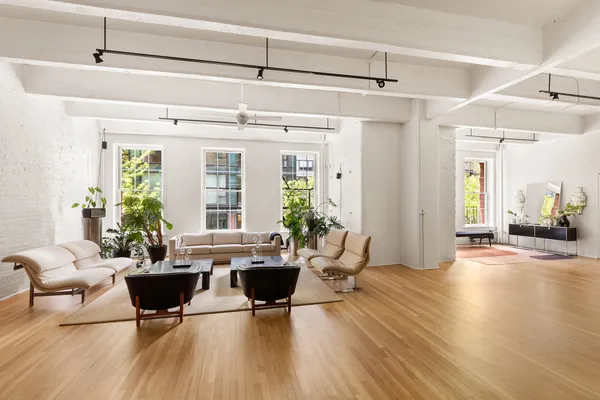 $3,800,000 | 40 Renwick Street, Unit 2 | Hudson Square