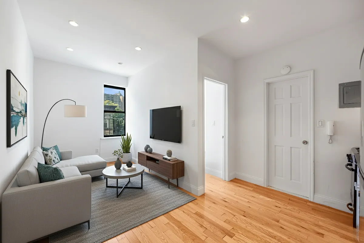 20 Avenue A, Unit 3E Manhattan, NY 10009 - Photo 1 of 6