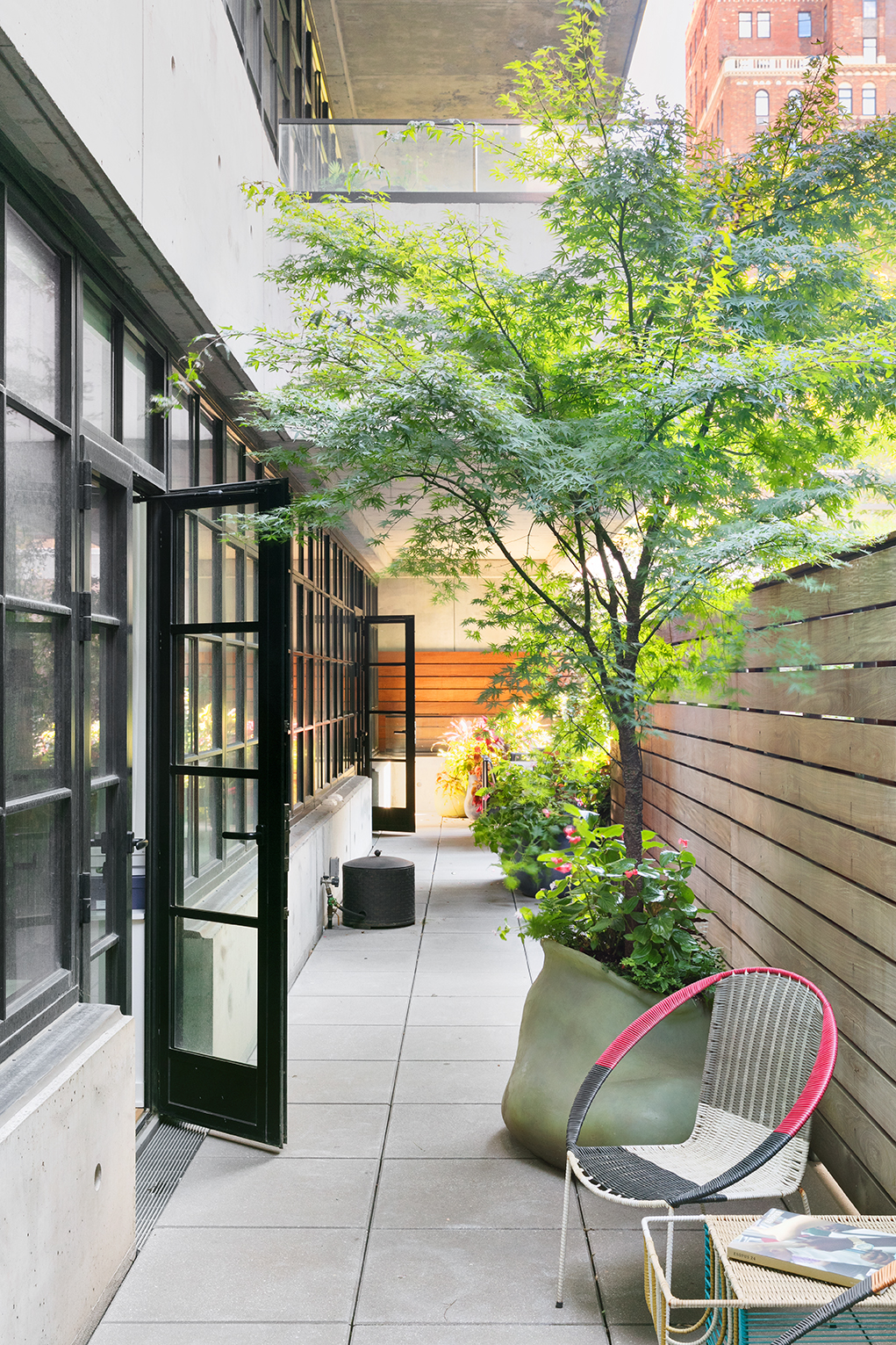 508 West 24th Street, Unit 2S Manhattan, NY 10011 - Photo 8 of 17