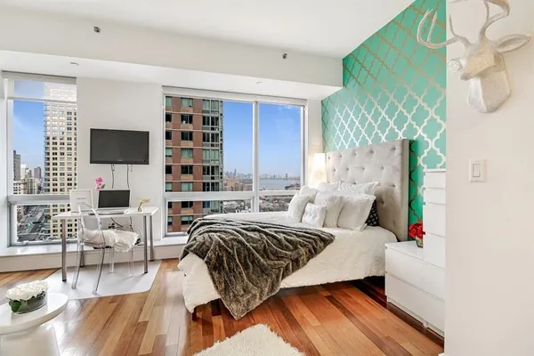 $3,500 | 150 Myrtle Avenue, Unit 1902 | Downtown Brooklyn