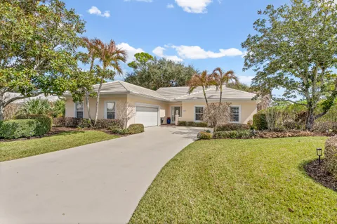 $539,000 | 5850 Magnolia Lane, Unit 16, Vero Beach, FL 32967