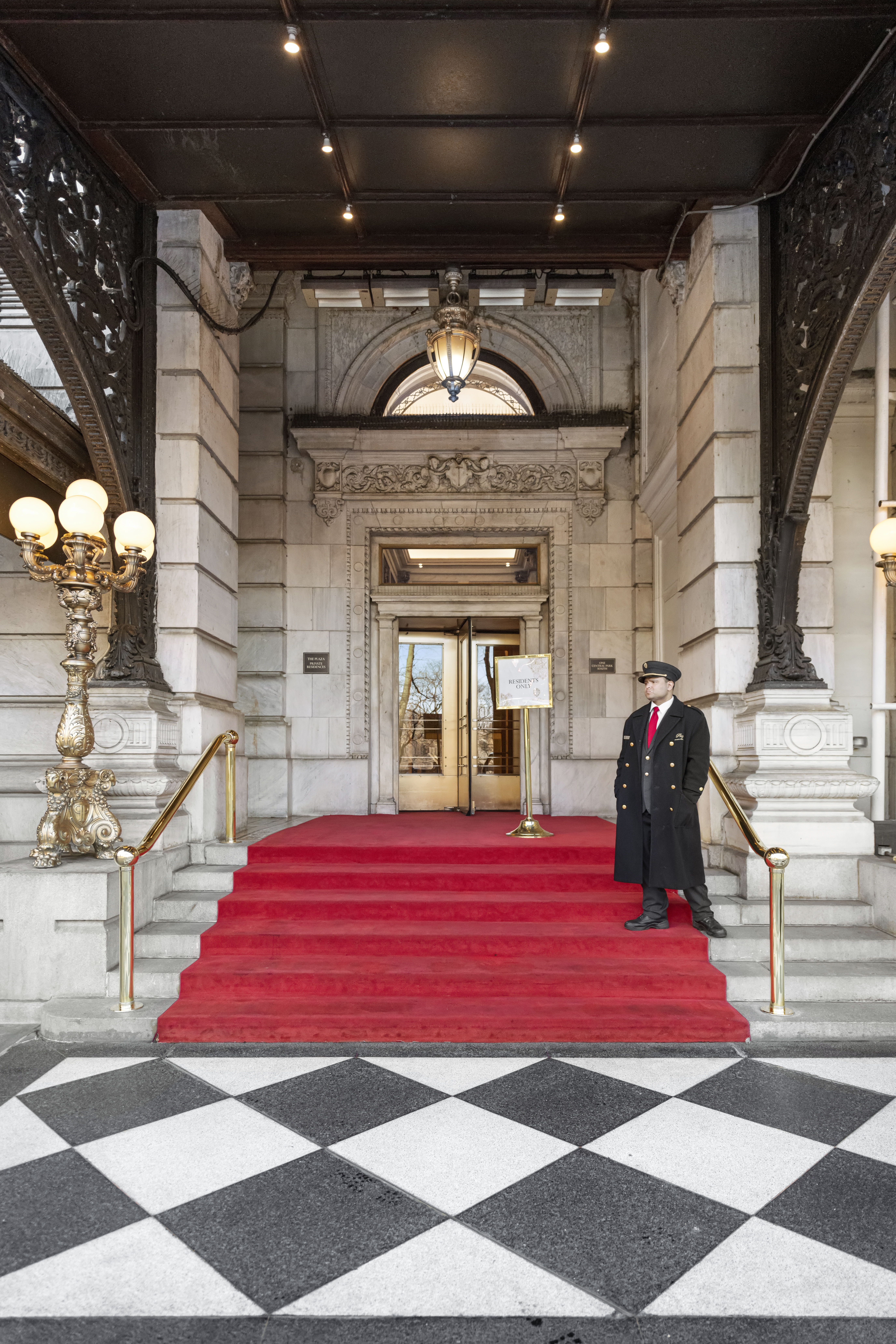 1 Central Park South, Unit 10071009 Manhattan, NY 10019 - Photo 25 of 28 a view of front door