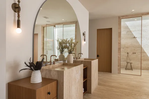 $18,750,000 | 966 Stone Canyon Road, Los Angeles, CA 90077