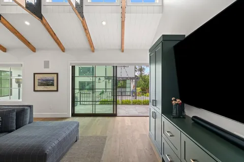 $3,900,000 | 28 Club Estates Parkway, Austin, TX 78738