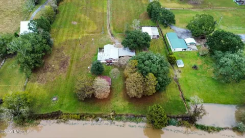 $322,500 | 4092 Poydras Highway, Breaux Bridge, LA 70517