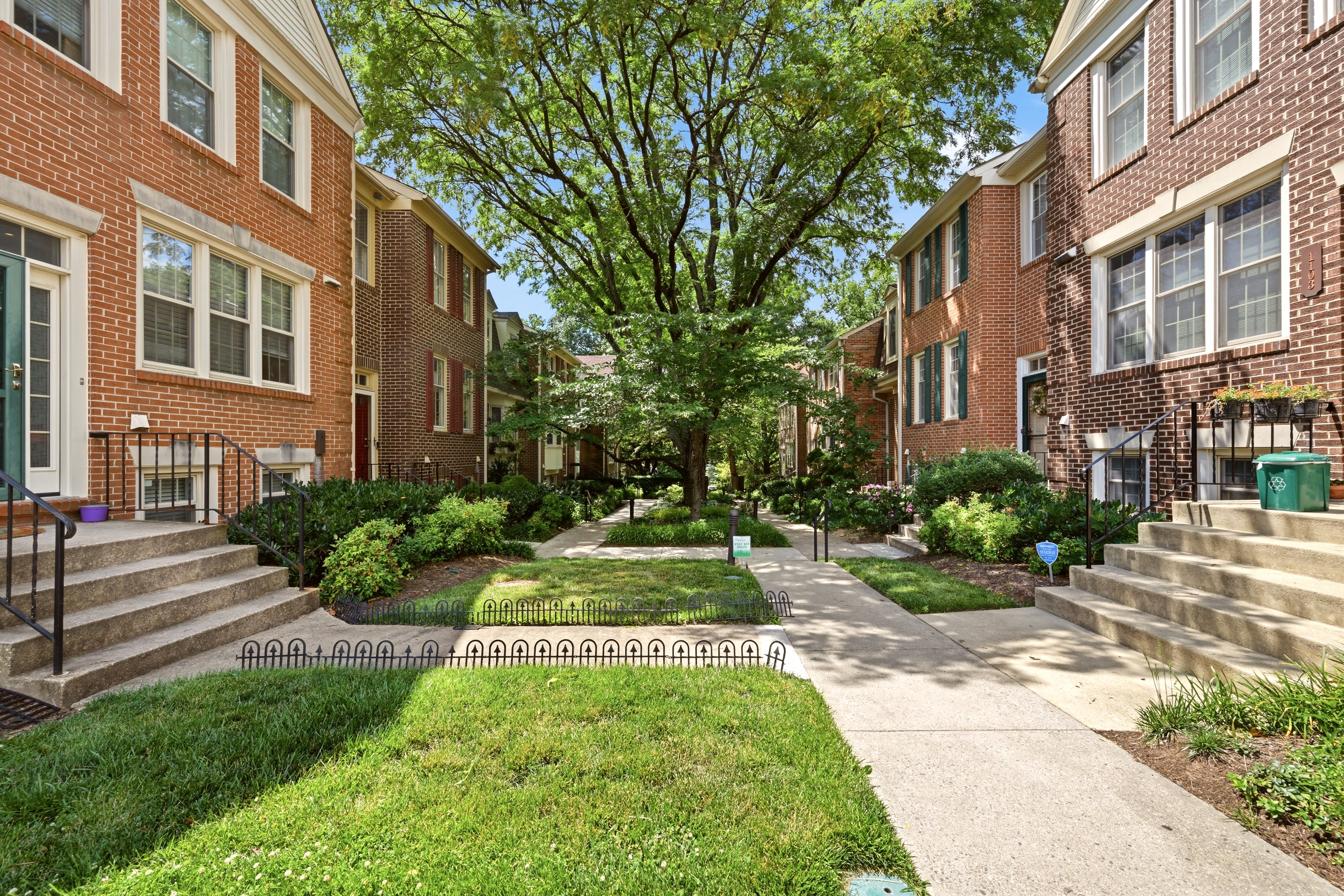 1111 Fairview Court Silver Spring, MD 20910 - Photo 34 of 38