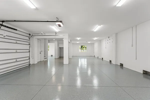 $3,395,000 | 500 East Davis Boulevard, Tampa, FL 33606