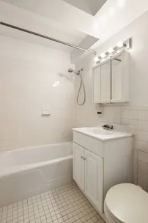 $555,000 | 335 East 51st Street, Unit 8E | Midtown East