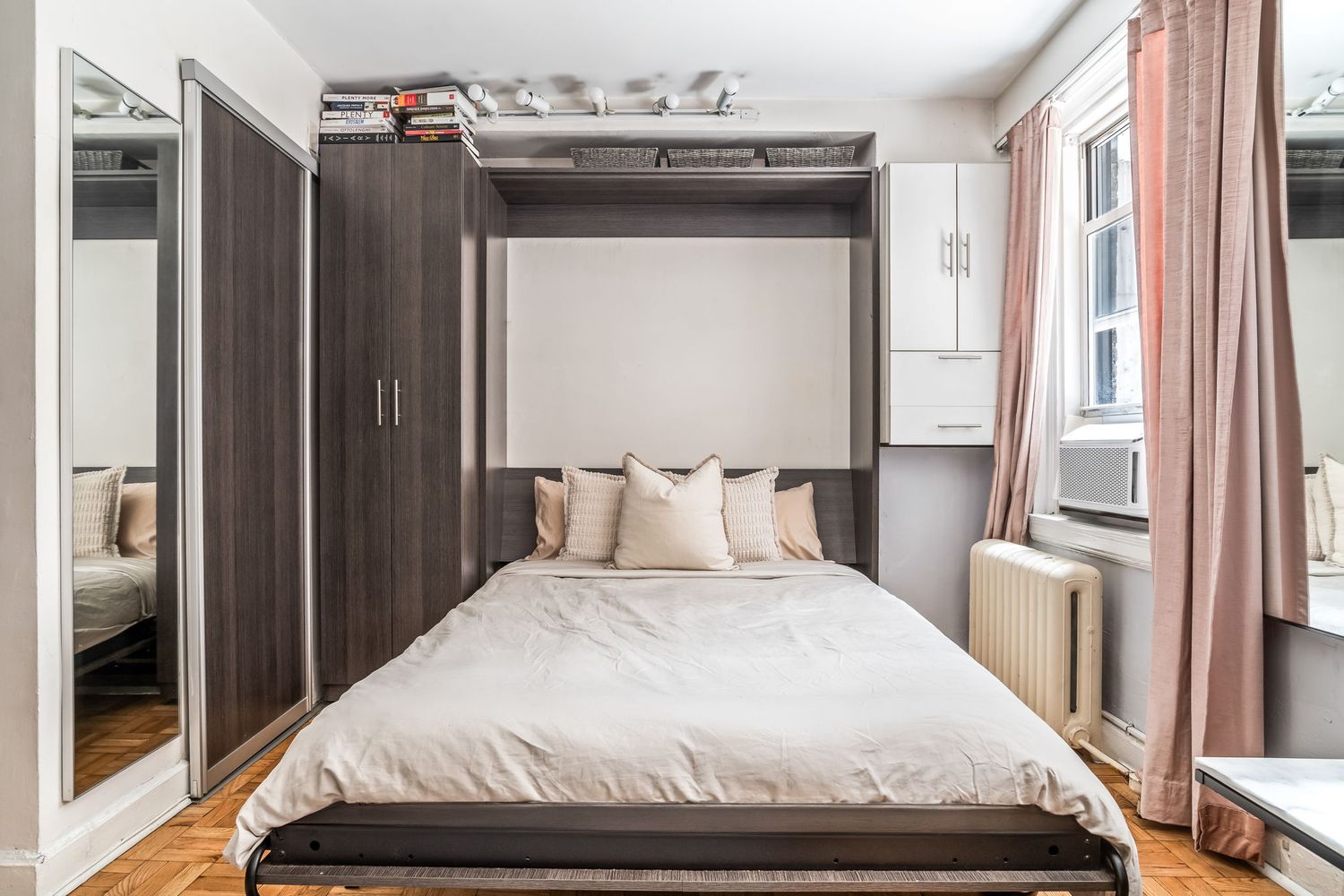 Kaci Kaplan, Real Estate Agent Compass