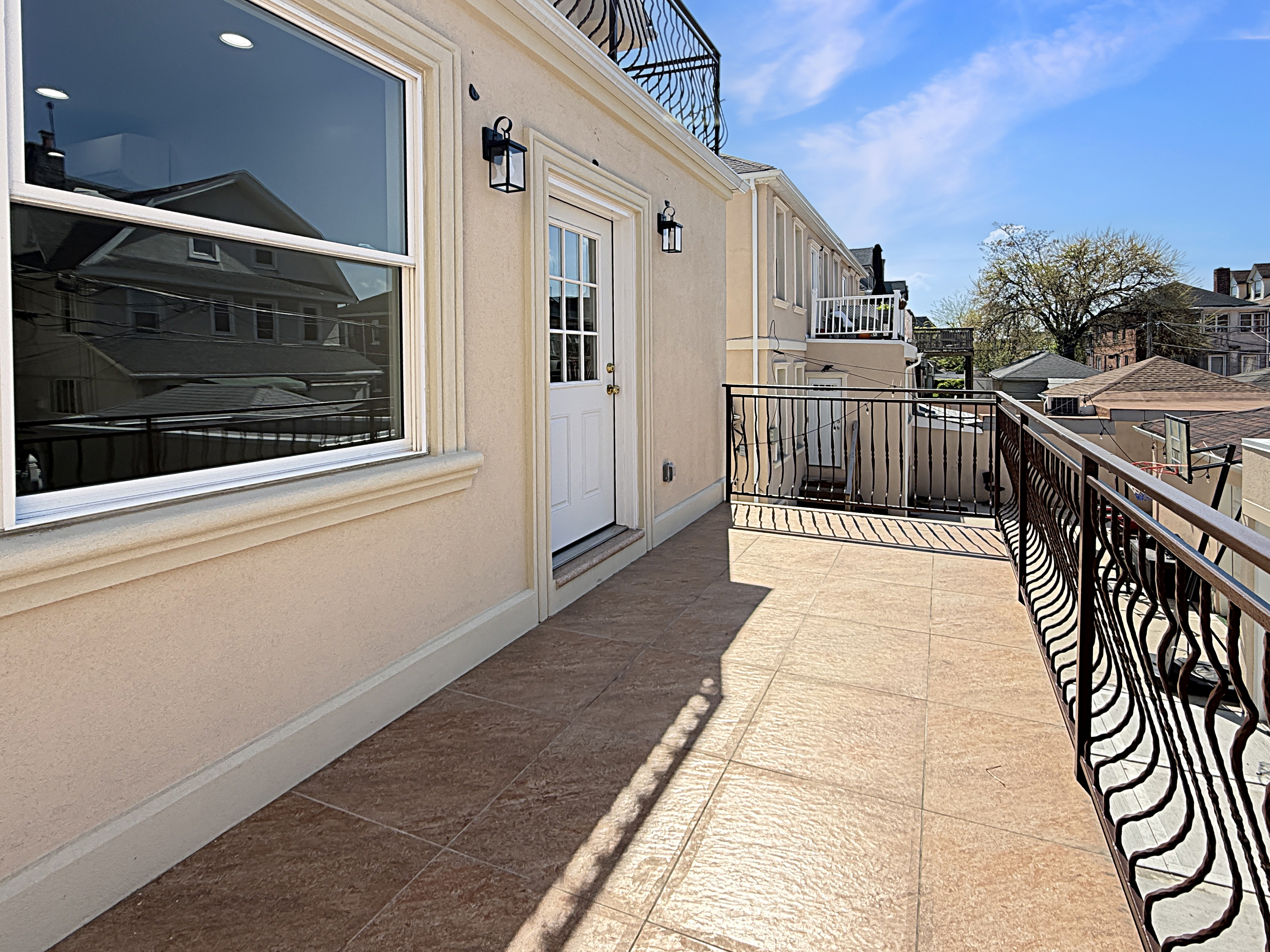 3737 Cypress Avenue Brooklyn, NY 11224 - Photo 5 of 19