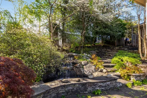 $1,875,000 | 1432 Waggaman Circle, McLean, VA 22101