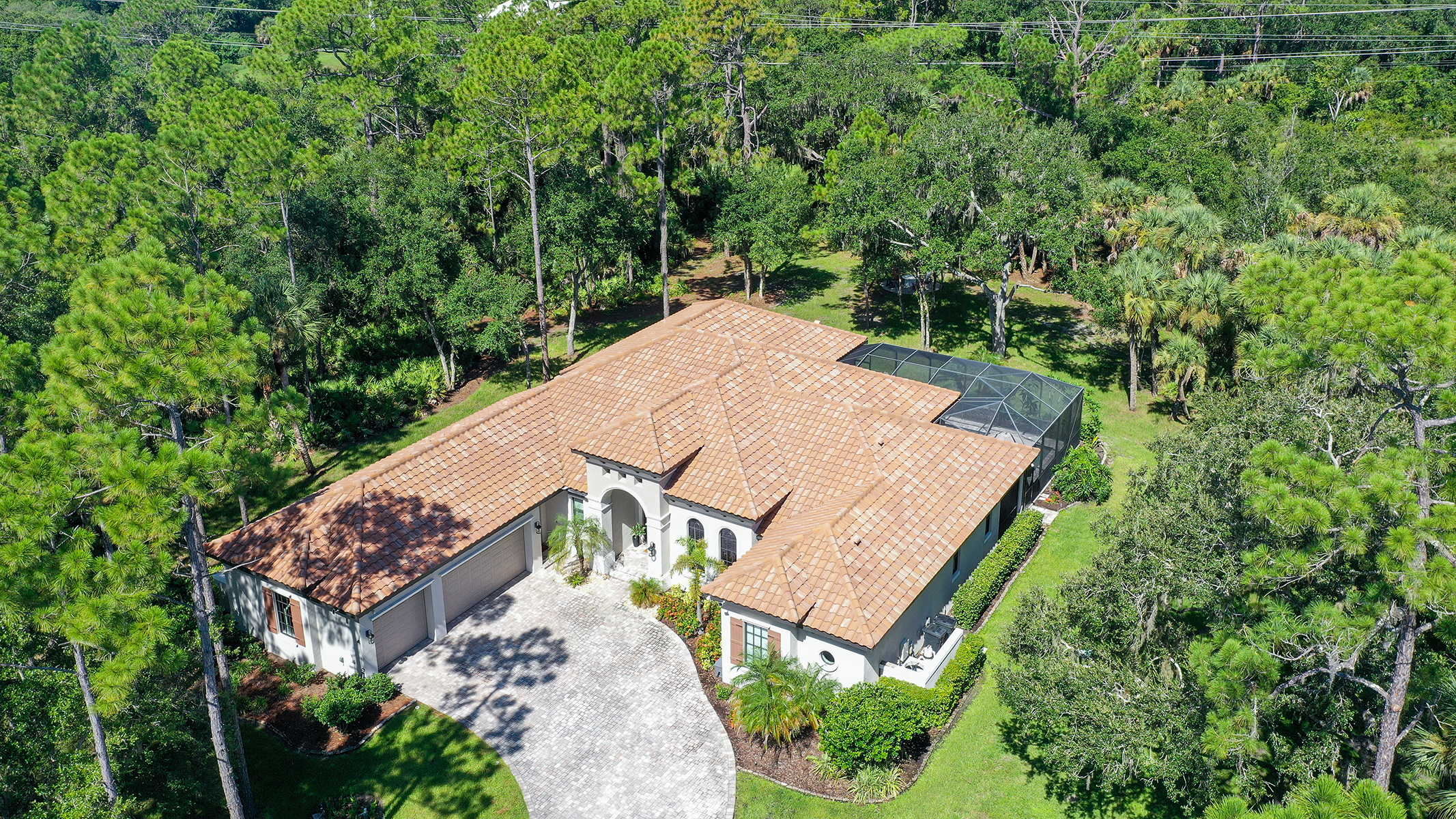 9291 Swaying Branch Road Sarasota, FL 34241 - Photo 2 of 51 Gallery Image 2