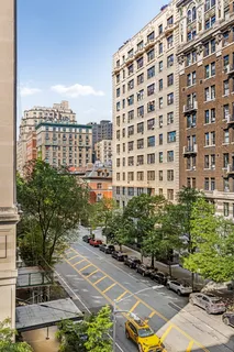 $829,000 | 599 West End Avenue, Unit 5A | Upper West Side