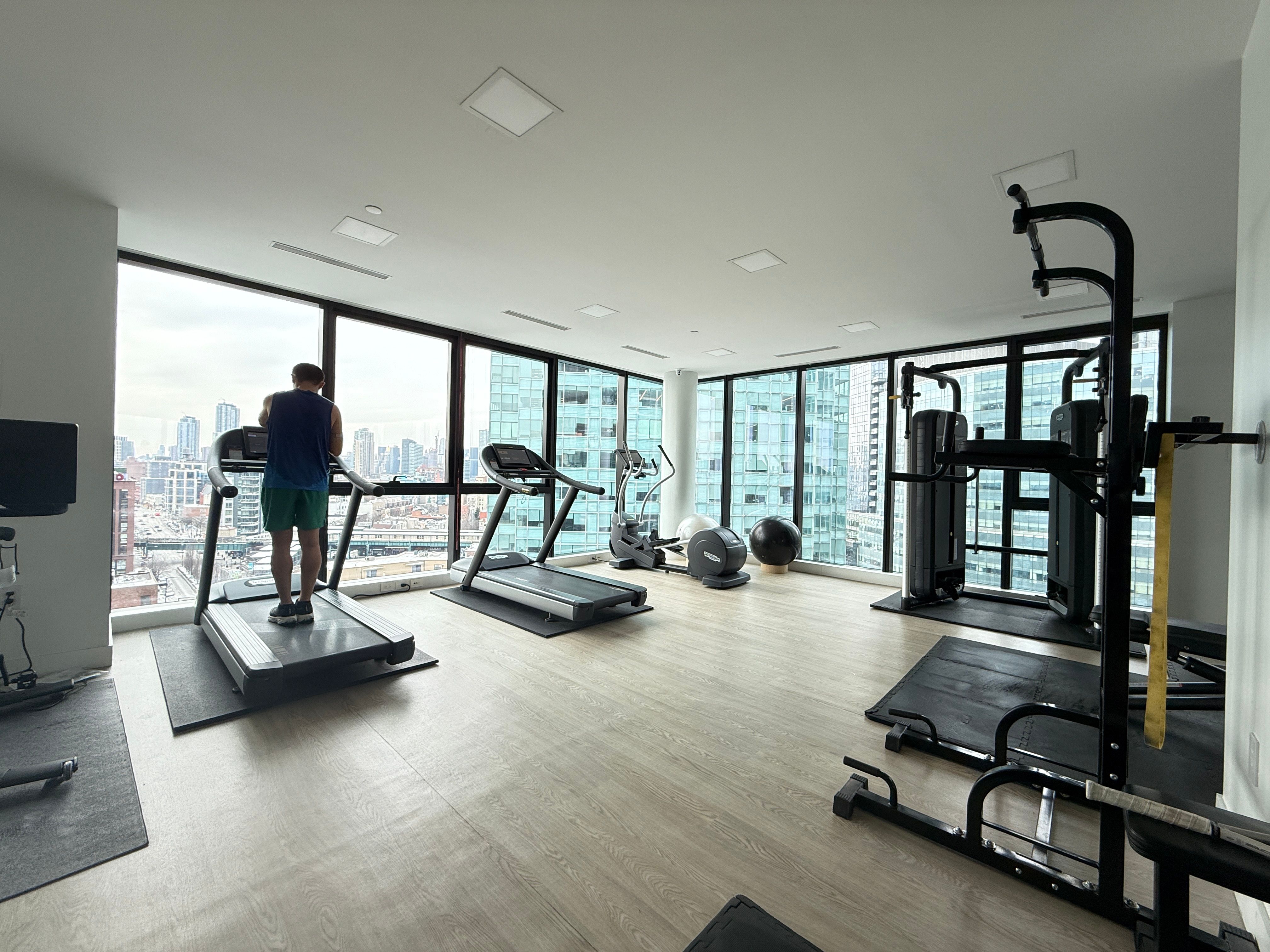 4507 Court Square, Unit 8D Queens, NY 11101 - Photo 19 of 28 a view of a room with gym equipment