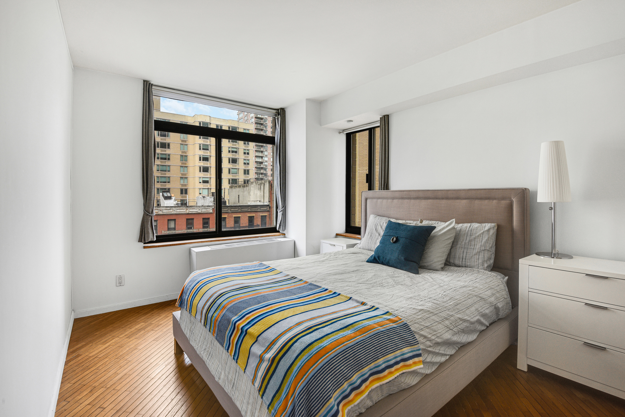 400 East 70th Street, Unit 607 Manhattan, NY 10021 - Photo 7 of 16
