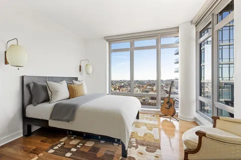 $8,800 | 2 Northside Piers, Unit 20L | Williamsburg