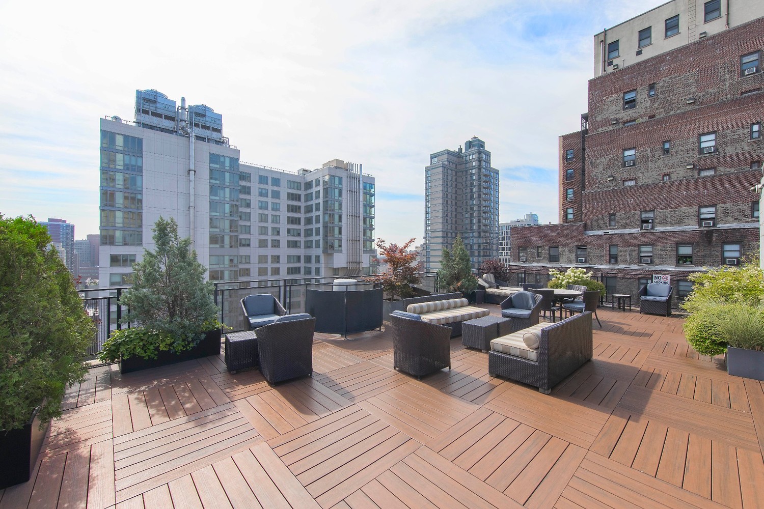 148 East 24th Street, Unit 10B Manhattan, NY 10010 - Photo 5 of 10