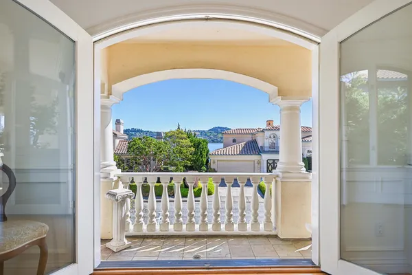 $4,195,000 | 17 Heron Drive, Mill Valley, CA 94941