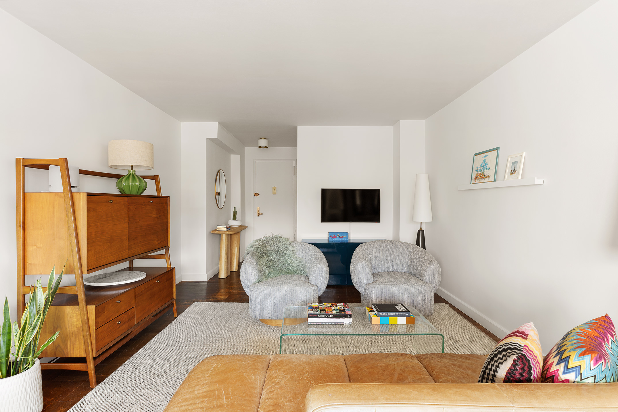 69 West 9th Street, Unit 10K Manhattan, NY 10011 - Photo 2 of 10