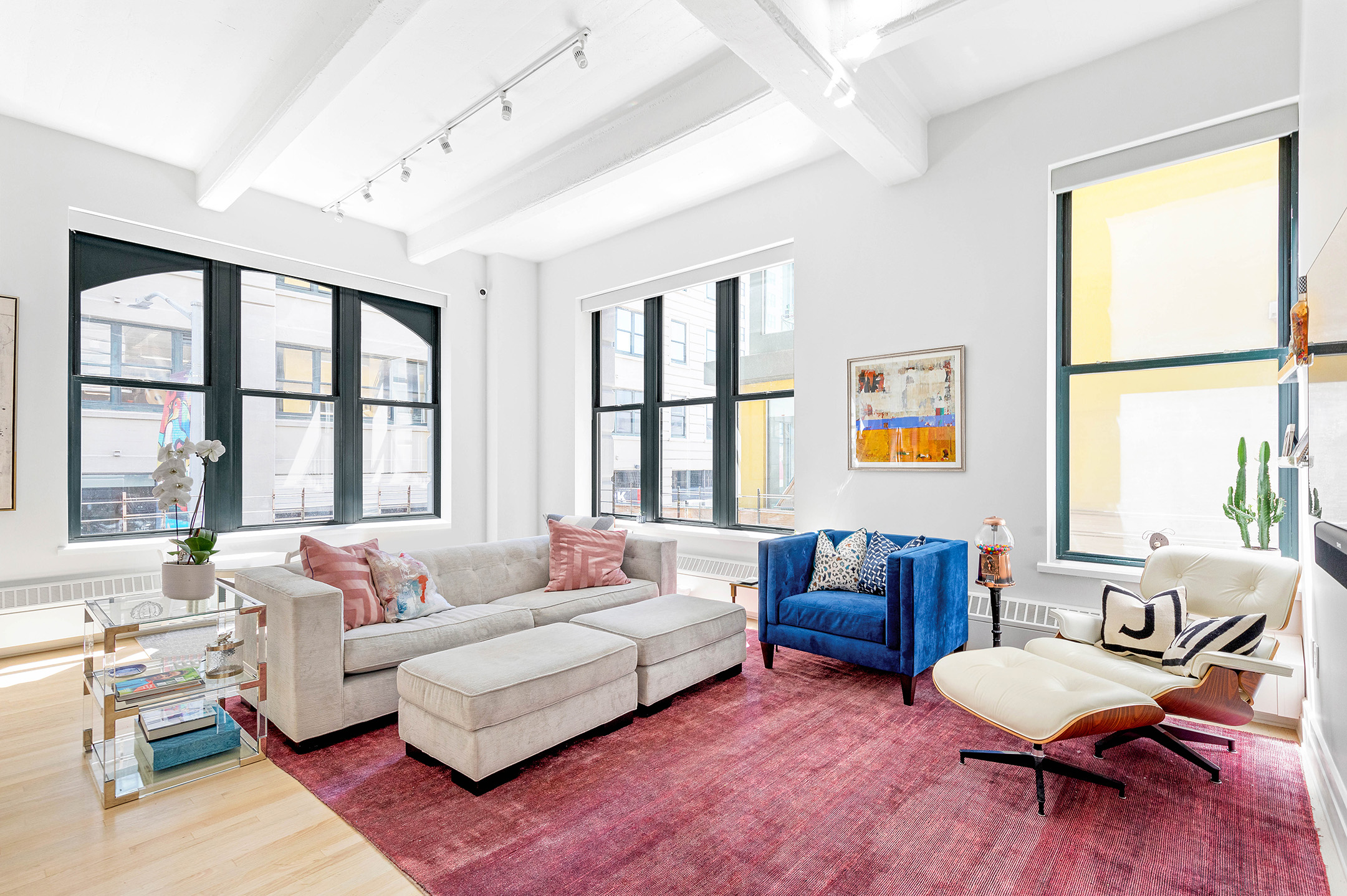30 Main Street, Unit 3C Brooklyn, NY 11201 - Photo 1 of 18 a living room with furniture and a large window