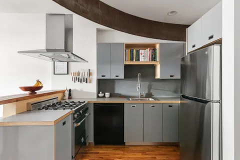 $1,210,000 | 37 Bridge Street, Unit 1E | DUMBO