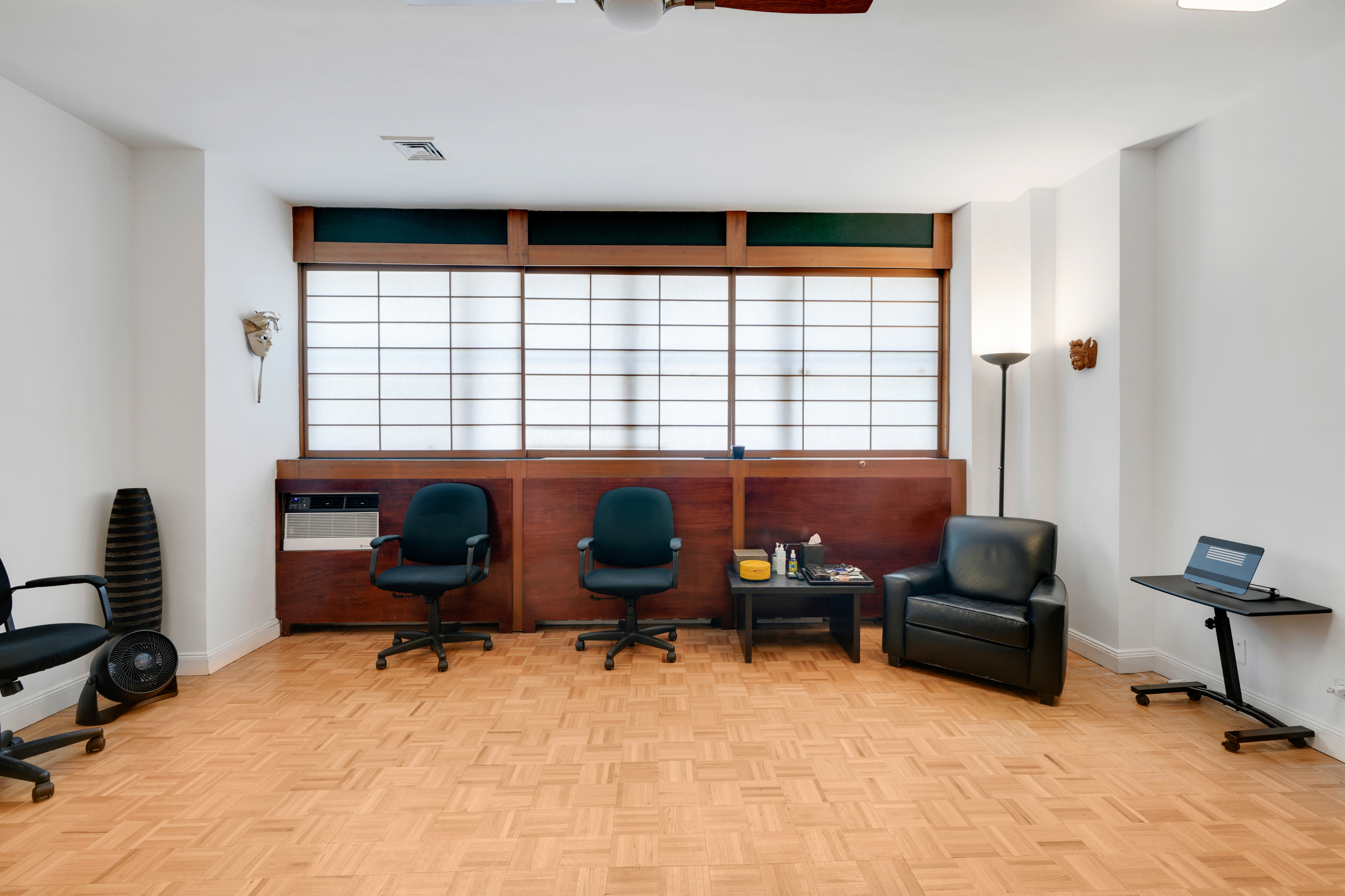 185 West End Avenue, Unit 1J Manhattan, NY 10023 - Photo 3 of 9